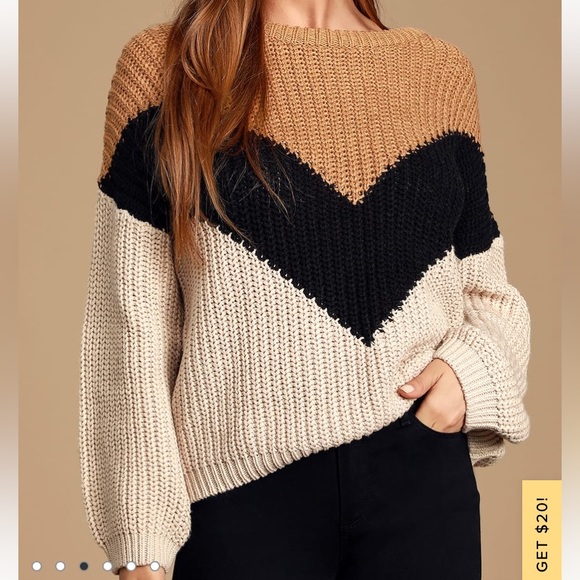 Lulu’s Size Small Neutrals Chevron Stripe Sweater - Picture 3 of 6